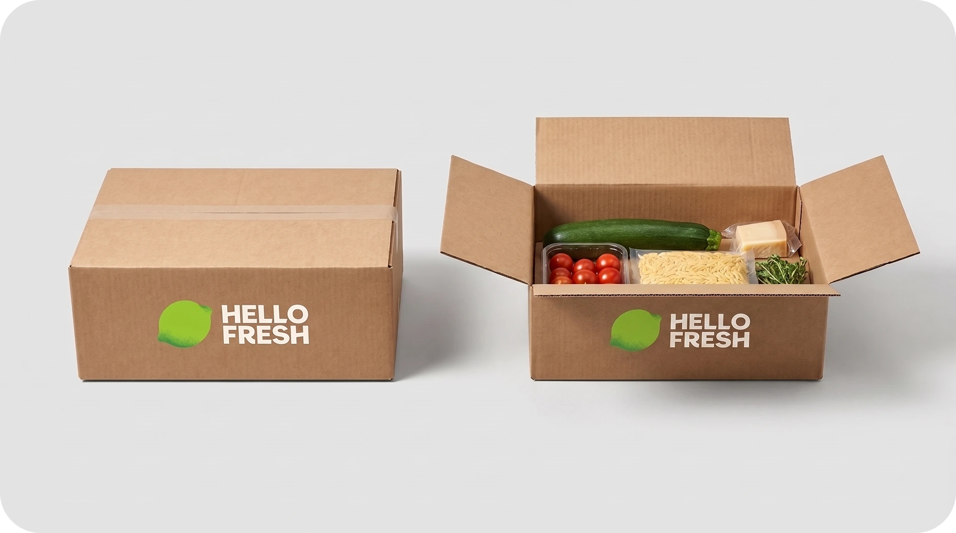 Box HelloFresh fermée et ouverte avec ses ingrédients